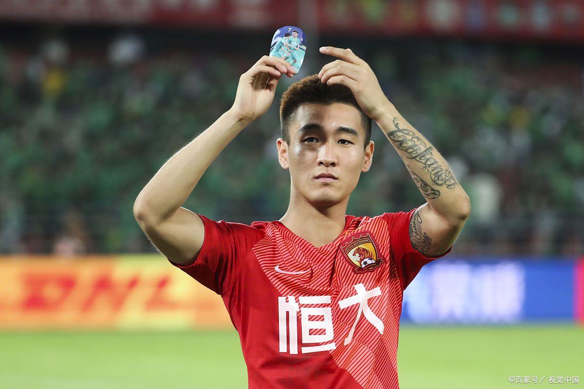 关于新赛季国内职业足球热火朝天,球员技艺精湛的信息 关于新赛季国内职业足球热火朝天,球员技艺精湛的信息