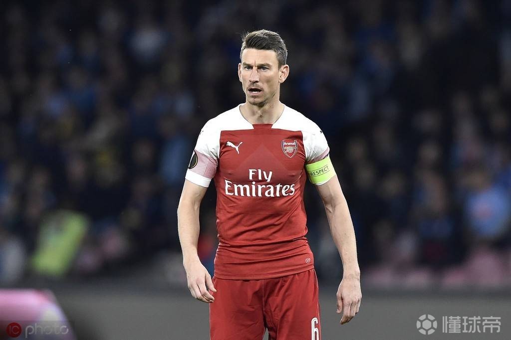 阿森纳球员涉嫌酒驾,俱乐部开除 阿森纳球员涉嫌酒驾,俱乐部开除