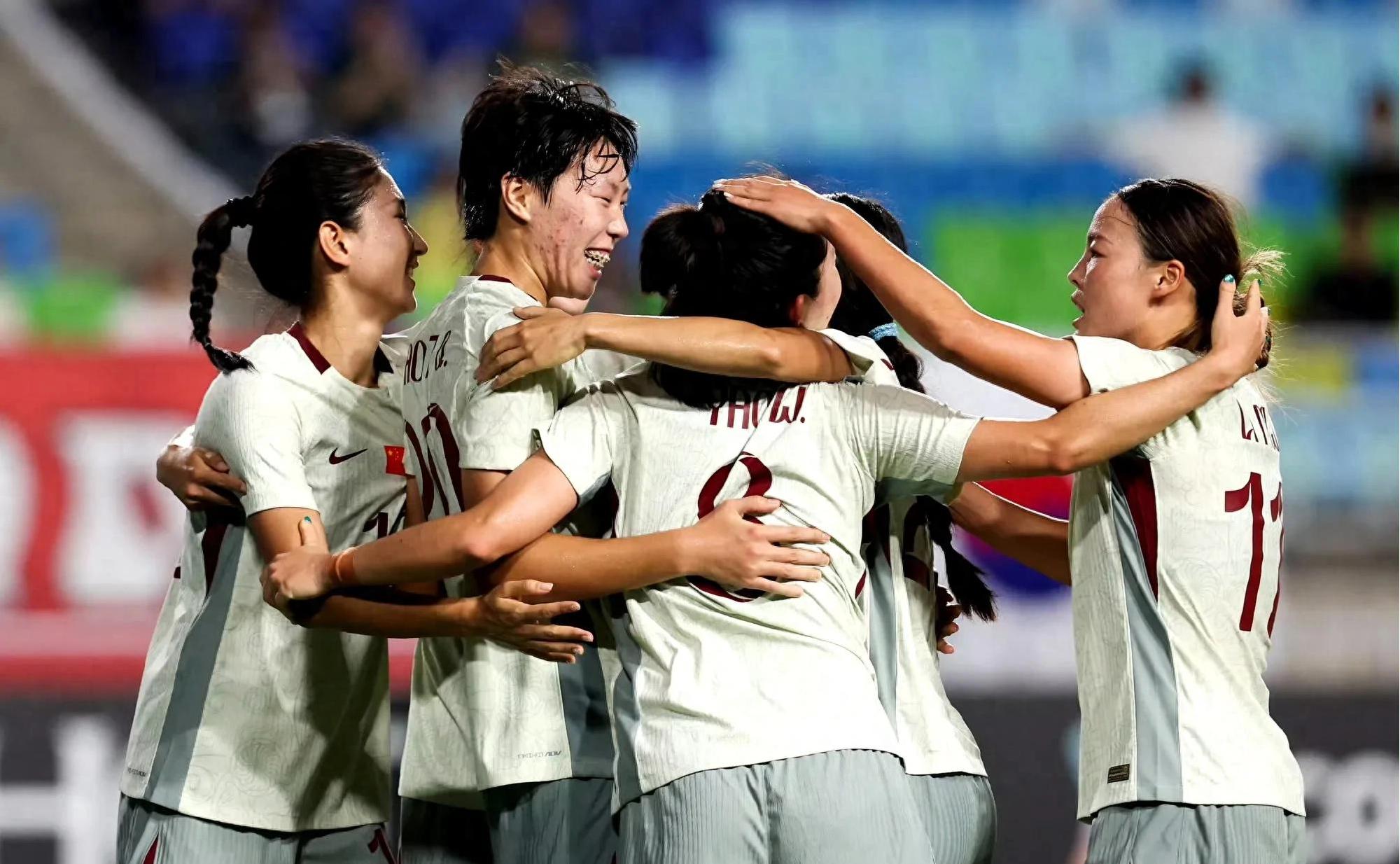 爱游戏-中国女足遭连败打击，球员调整训练态度的简单介绍