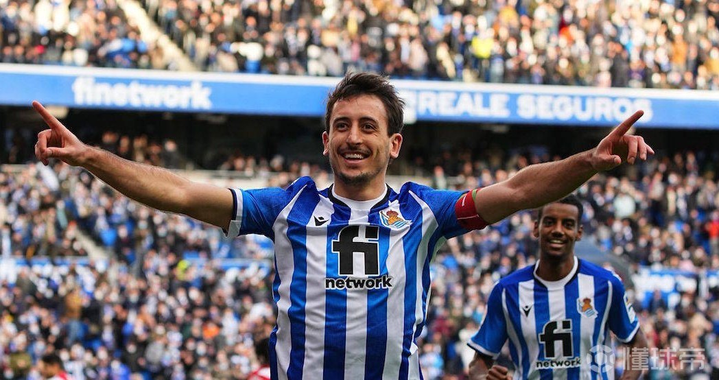 AYX体育赛事-包含美国轻取罗马，奥亚尔萨瓦尔刷新纪录的词条