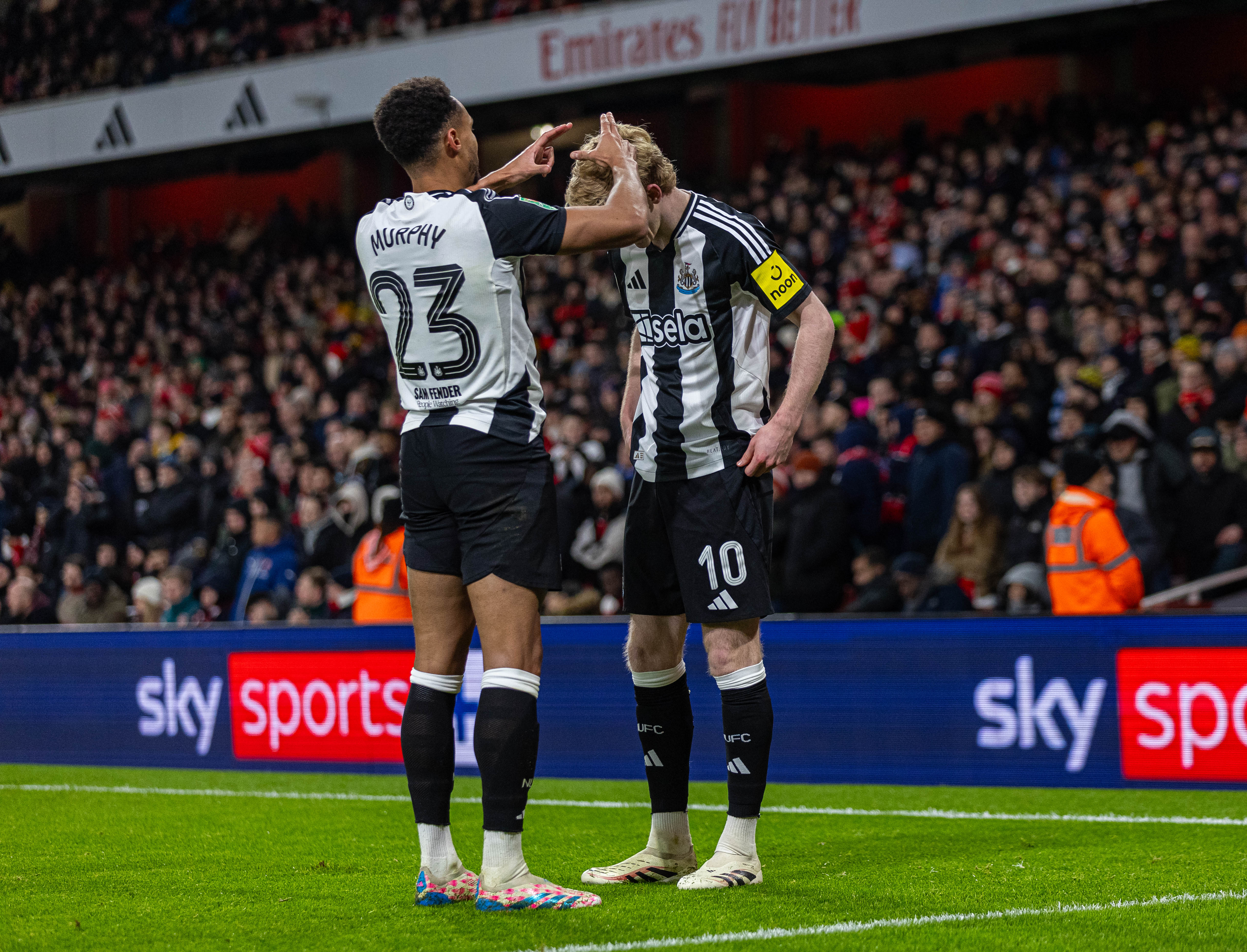 阿森纳客场遭遇失利,欧战希望受到挑战 阿森纳客场遭遇失利,欧战希望受到挑战