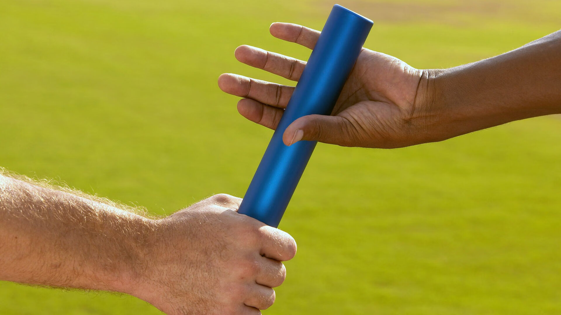 AYX体育赛事-当北欧神话遇见速度之神，芬兰奇迹与C罗的赛道统治夜